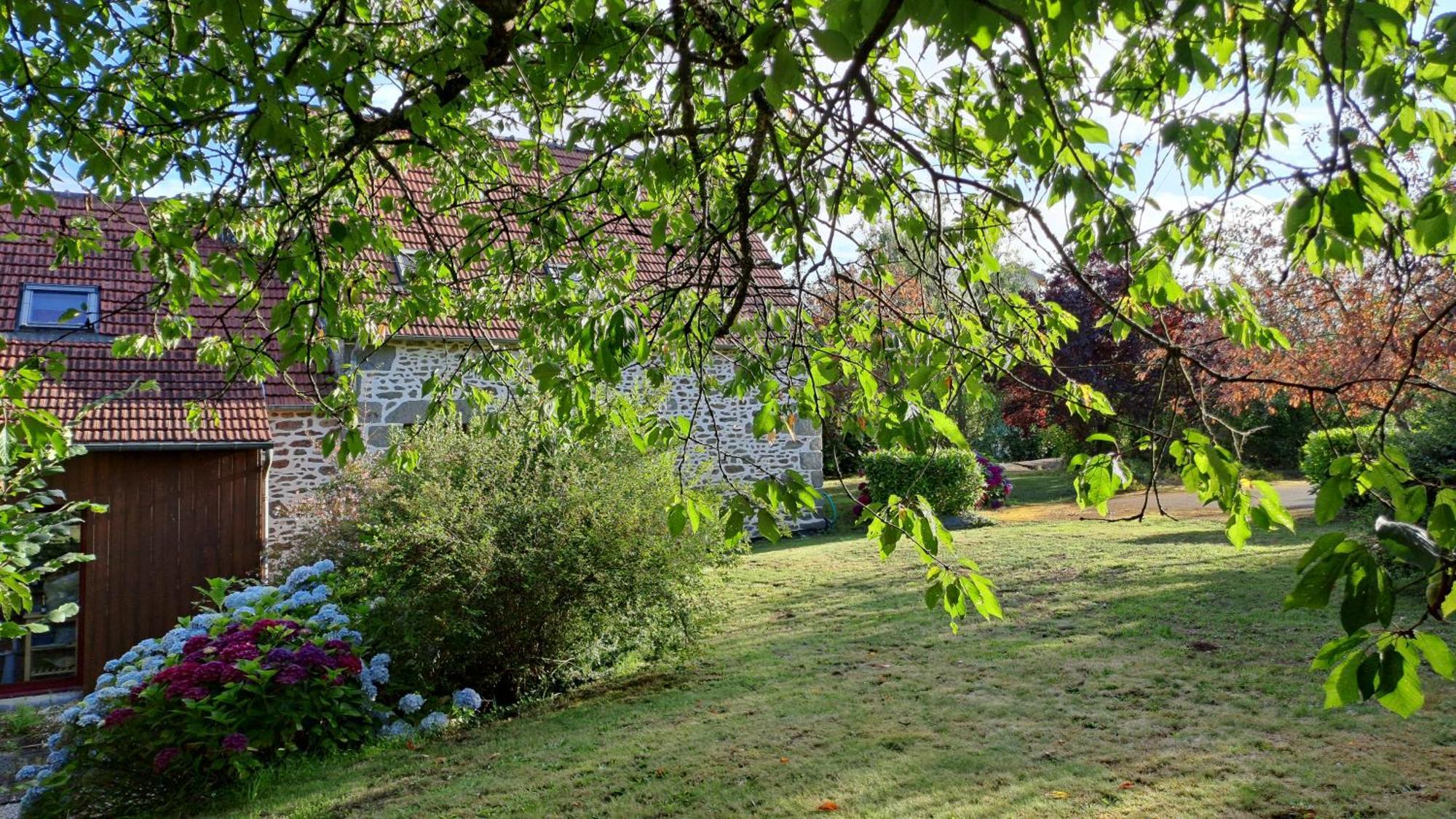 Le Cottage De Lily Bonnemain Exterior foto