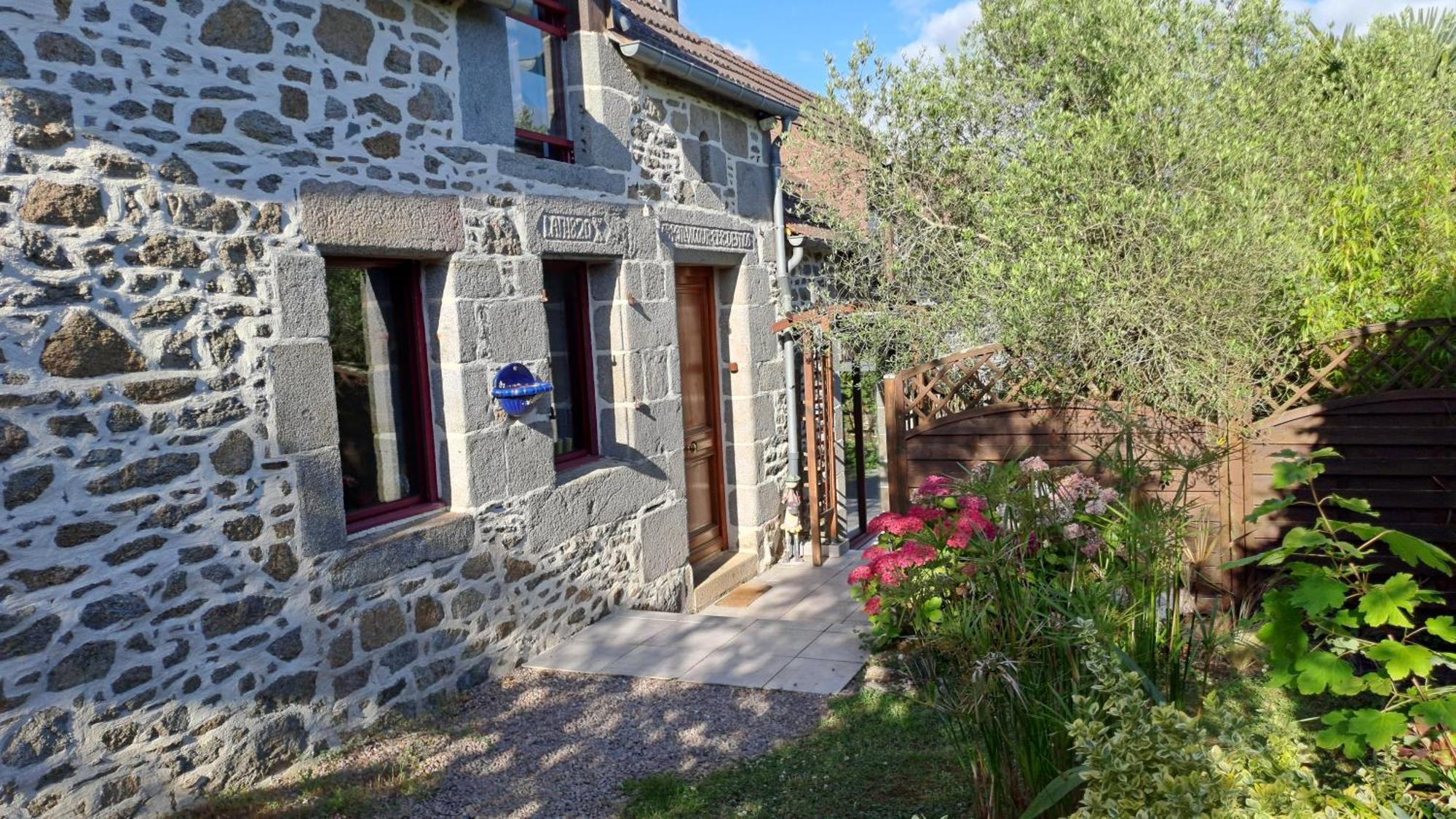 Le Cottage De Lily Bonnemain Exterior foto